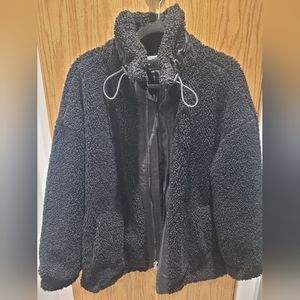 Black Gap Fit medium sherpa coat